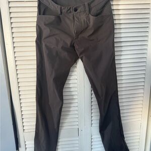 lululemon athletica 32 tall Men's Dark Gray Chinos
